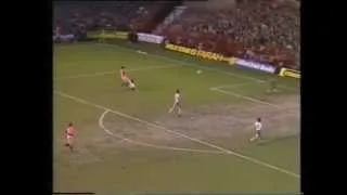 Manchester United 2-0 West Ham United (1982-83)