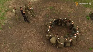 Как готовят украинский спецназ в полку «Азов»