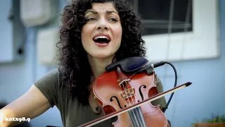 Carrie Rodriguez - "Absence" (KUTX Social Distancing Pop-Up)