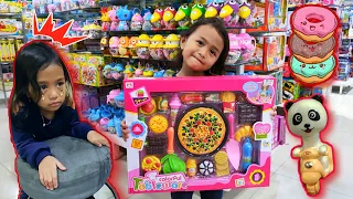 Nangis Sedih Beli Mainan Uangnya Gak Cukup 💞 Borong Mainan Anak Perempuan, Masak Masakan 💞 Riska