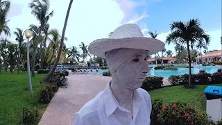 Slow Moving Man, Daytime Show - Occidental Arenas Blancas, Varadero - Cuba