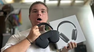 Unboxing Airpods Max