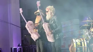 ZZ Top - Legs - Live PNC Bank Arts Center