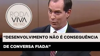 Ciro Gomes analisa motivos que atrapalham crescimento econômico do Brasil | 2002