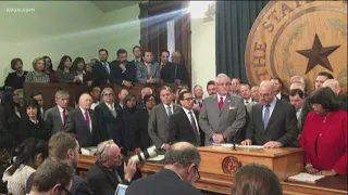 Texas lawmakers discuss school finance reform bill