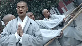 Monk challenged all Shaolin Kungfu Masters🔥 But nobody expected he could stand still till the end!!