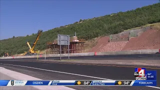 Wildlife bridge installation to cause delays on I-80