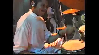 Carlinhos Papa-Léguas tocando "Vem Morena" - Limão com Mel