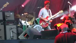 Noel Gallagher's High Flying Birds - AKA... What a Life! @ V Festival 2012_Chelmsford (HD)