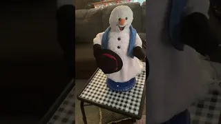 Gemmy spinning snowflake snowman 2 SONG