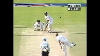 (HD) IND vs AUS 1998 - Sachin Tendulkar dazzling 79 - 12 fours and 2 sixes