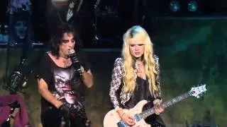 Alice Cooper Orianthi He's Back (The Man Behind the Mask) live 2012