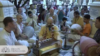 24-hour kirtan_Ram Roy Prabhu