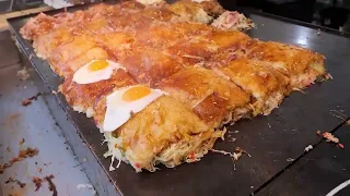 Egg Bacon Pancakes - Japanese Street Food
