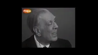 Borges deja "pedaleando en el aire" a Marcos R. Barnatán cuando le pregunta por la Secta del Fénix.