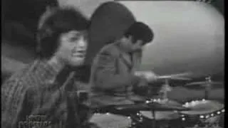 The Spencer Davis Group - Keep on Running