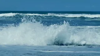 Ocean Whispers - ASMR Beach Waves for Deep Relaxation and Sleep