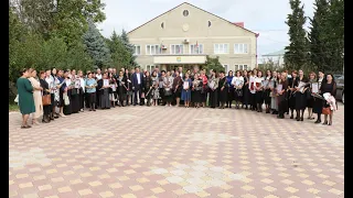 Глава Магарамкентского района вручил педагогическому сообществу района награды