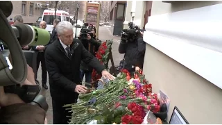 Russia Holds National Day of Mourning for 92 Plane Crash Victims