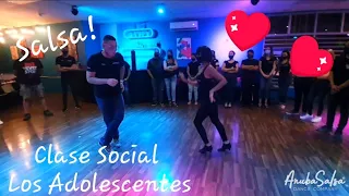 Clase Social - Los Adolescentes | Salsa Demo by ArubaSalsa