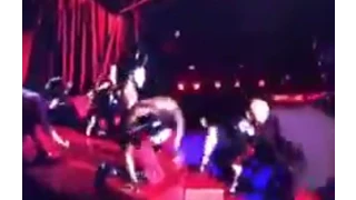 madonna falls down stairs live on stage at Brit Awards 2015