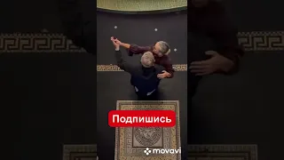 Валя Карнавал и Саша Стоун танцуют