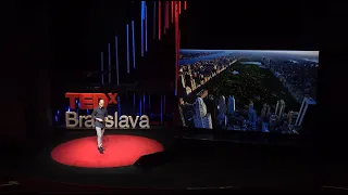 Život introverta: ako nájsť sám seba vo svete extrovertov | Oto Kóňa | TEDxBratislava