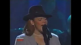 Faith Evans - Never Let You Go (2000 Motown Live)