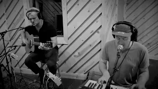 Cold War Kids – So Tied Up (LIVE)