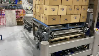 Double decker scissor lift conveyor
