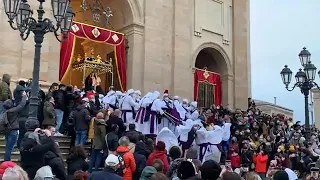 Venerdì Santo ad Enna: l’uscita dal Duomo