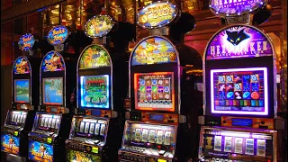 SLOT MACHINE SHOWDOWN!!     NEW vs OLD - Which is the better option? #casino #gambling #slots#winner