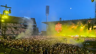 Coldplay Yellow Live Brussels 4K - 05.08.2022