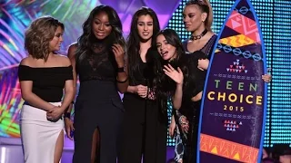 Fifth Harmony presenting/winning an Award at the Teen Choice Awards 2015