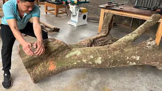 Building a Spectacular and Imposing Table from a Giant and Regal Tree Trunk: A Woodworking Feat