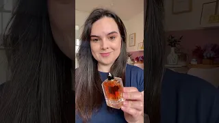 Porta perfume recarregável: funciona mesmo? #Shorts