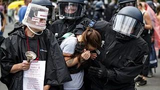 Rund 500 Festnahmen bei Protest gegen Corona-Regeln in Berlin