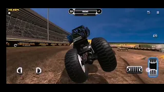 Monster Truck Destruction but i play as Bigfoot #5 at Level 17 practice and Drag race (Pro edition)