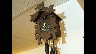 Brown vintage one-day Cuckoo Clock, fully serviced