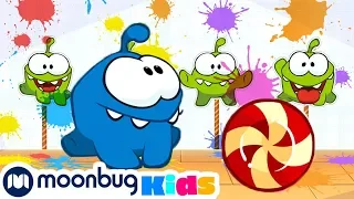 Learn English with Om Nom: attacked with paint bombs | Educational Cartoon | Moonbug Kids Deutsch