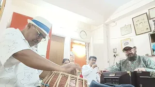 ঘরোয়া গানের আসরে কিংবদন্তি নিশীথ সাধুর গৃহে