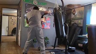 Sunday morning heavybag workout