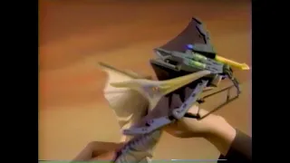 The Lost World Jurassic Park (Allosaurus, Pteranodon, Raptors, Glide Packs) Toy Commercial 1997