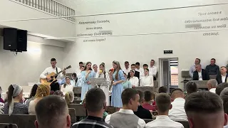 "Боже, згадаю біль я Твій"//спів групи//