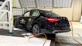 Mercedes C-Class (2023) Crash Test