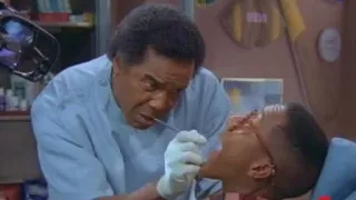 Steve Urkel en el dentista (Cosas de Casa)