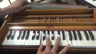 Ba delam nazdik/harmonium tutorial با دلم نذدیک از چشمان من دوری / تدریس هرمونیه