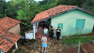 Um dia no pé da serra, a simplicidade da roça 🙏    Rio do Peixe , Cambui-MG