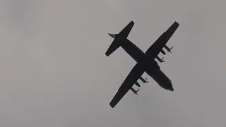 c130h flyover 18