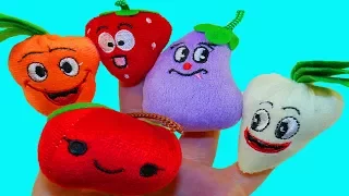 Learn fruits for kids Learning vegetables Russian Doll on your toes Finger Family Nursery Rhymes